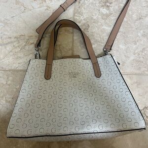guess purse
